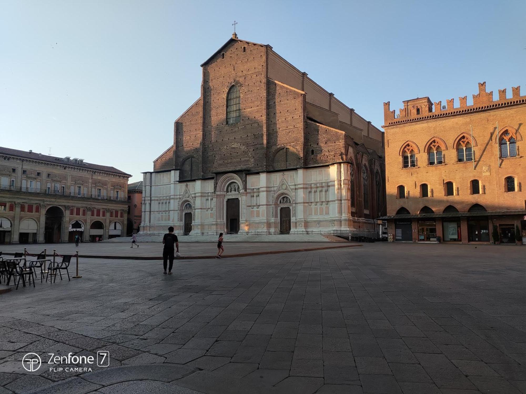Couette-café San Vitale 2*